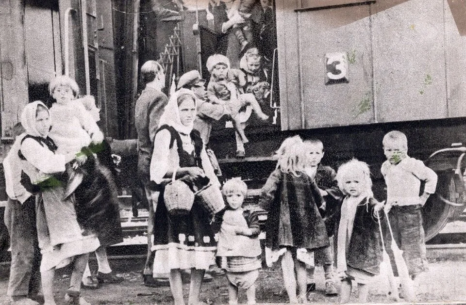 Forcibly displaced children in the Greek Civil War - the paidomazema. Photo - The State Archives of the Republic of North MacedoniaForcibly displaced children in the Greek Civil War - the paidomazema. Photo - The State Archives of the Republic of North Macedonia