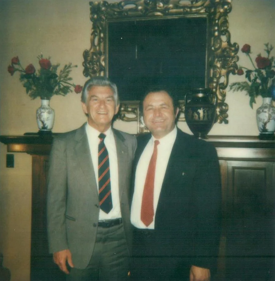 Former PM of Australia Bob Hawk and Theo Skalkos.