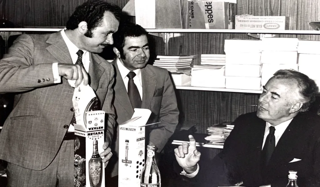Theo Skalkos and Former Prime Minister Gough Whitlam.